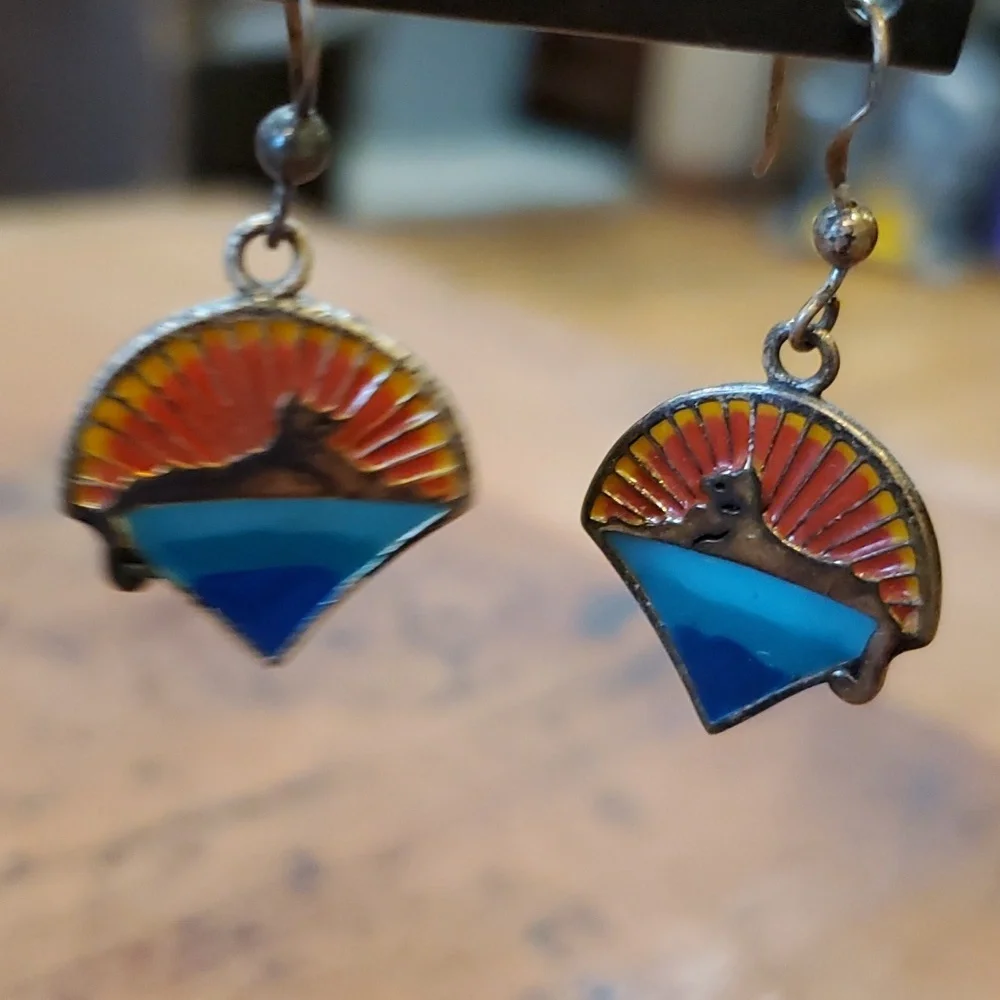 Enamel over Sterling Silver Earrings Egyptian Cats Lions - Picture 3 of 4